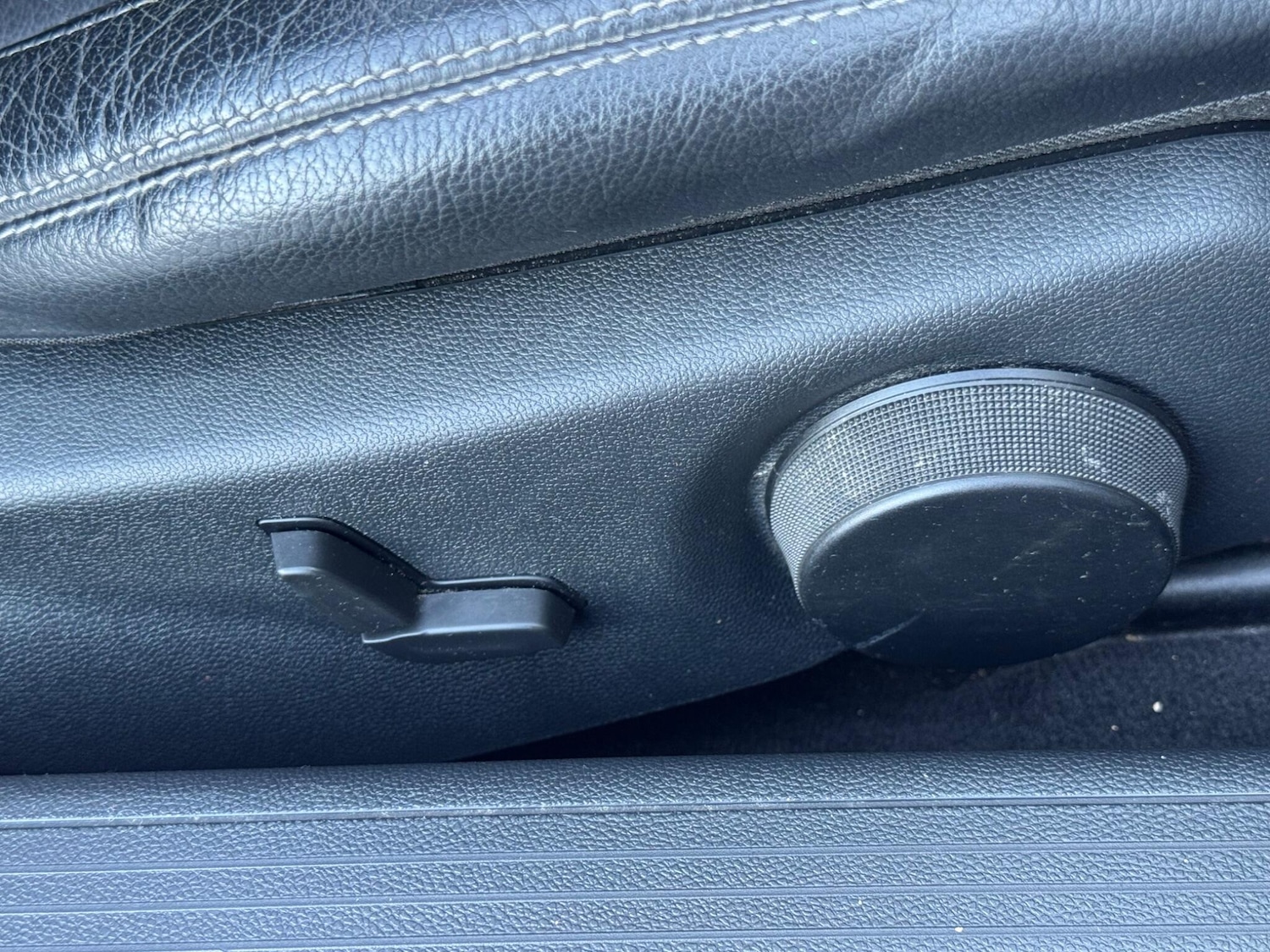 Used Mercedes-Benz E Class 2014 for sale - 77066434: Photo 25