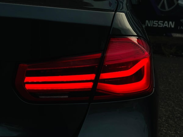 Used BMW 3 Series 2017 for sale - 76108510: Photo 7