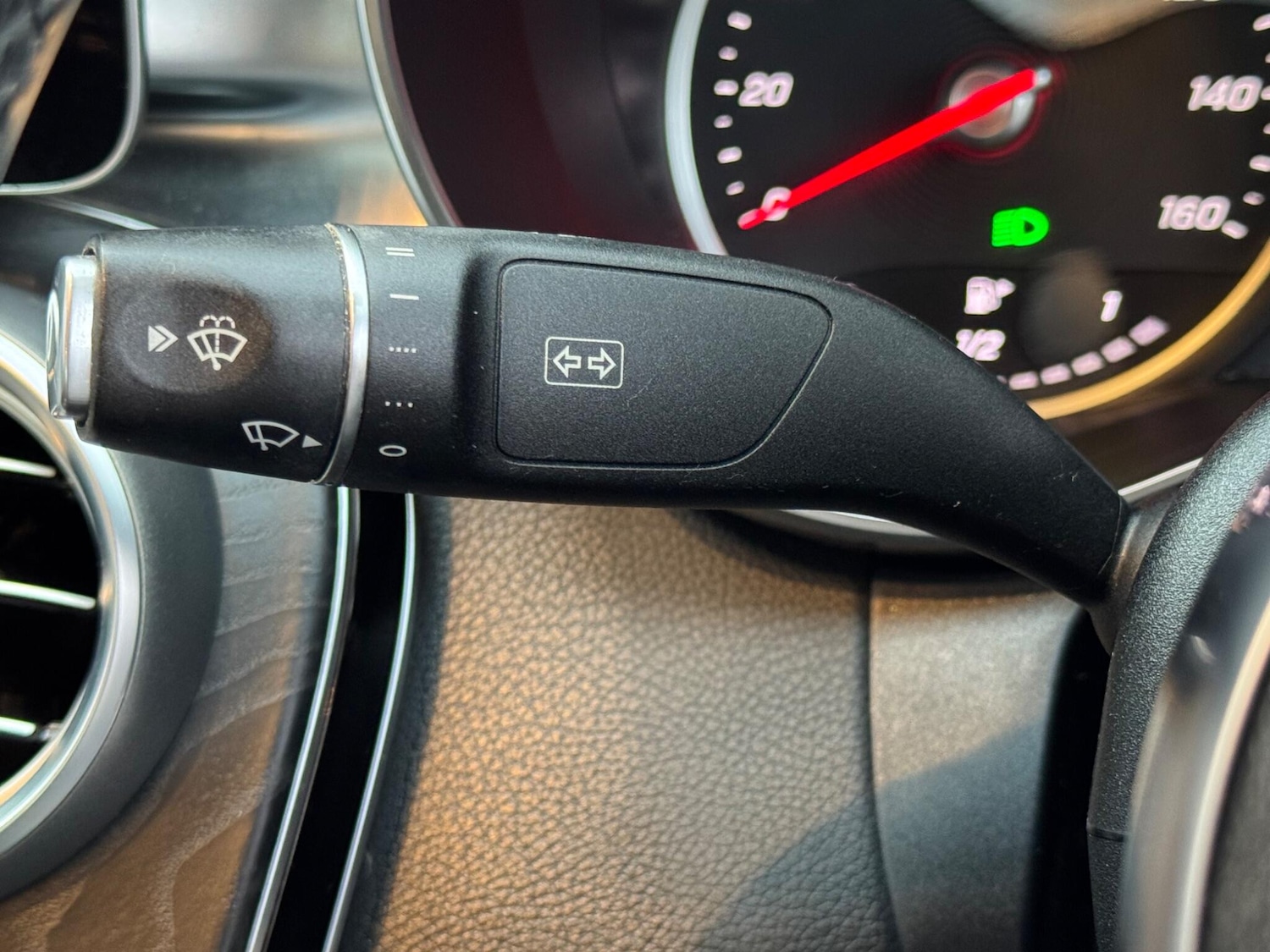 Used Mercedes-Benz C Class 2018 for sale - 77097872: Photo 32