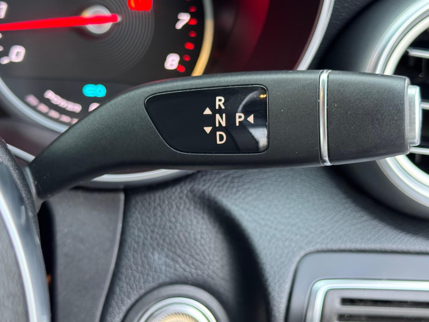 Used Mercedes-Benz C Class 2018 for sale - 77097872: Photo 36