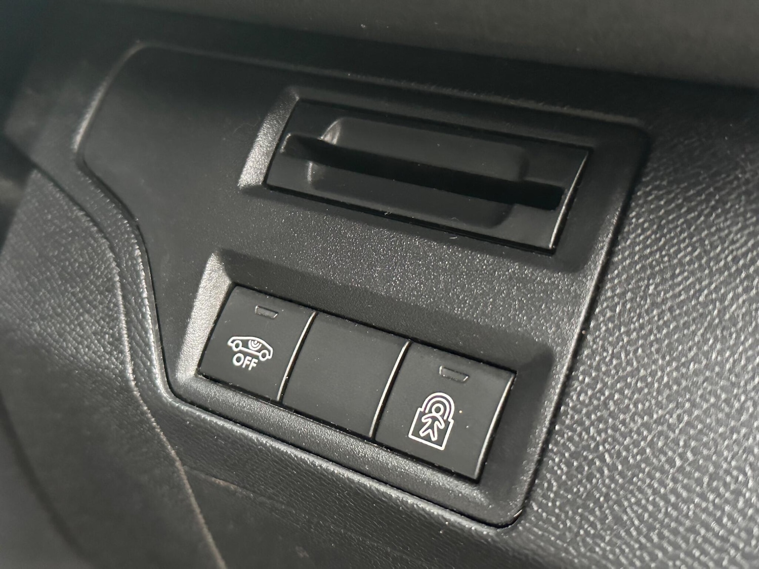 Used Peugeot 5008 2018 for sale - 76314309: Photo 24