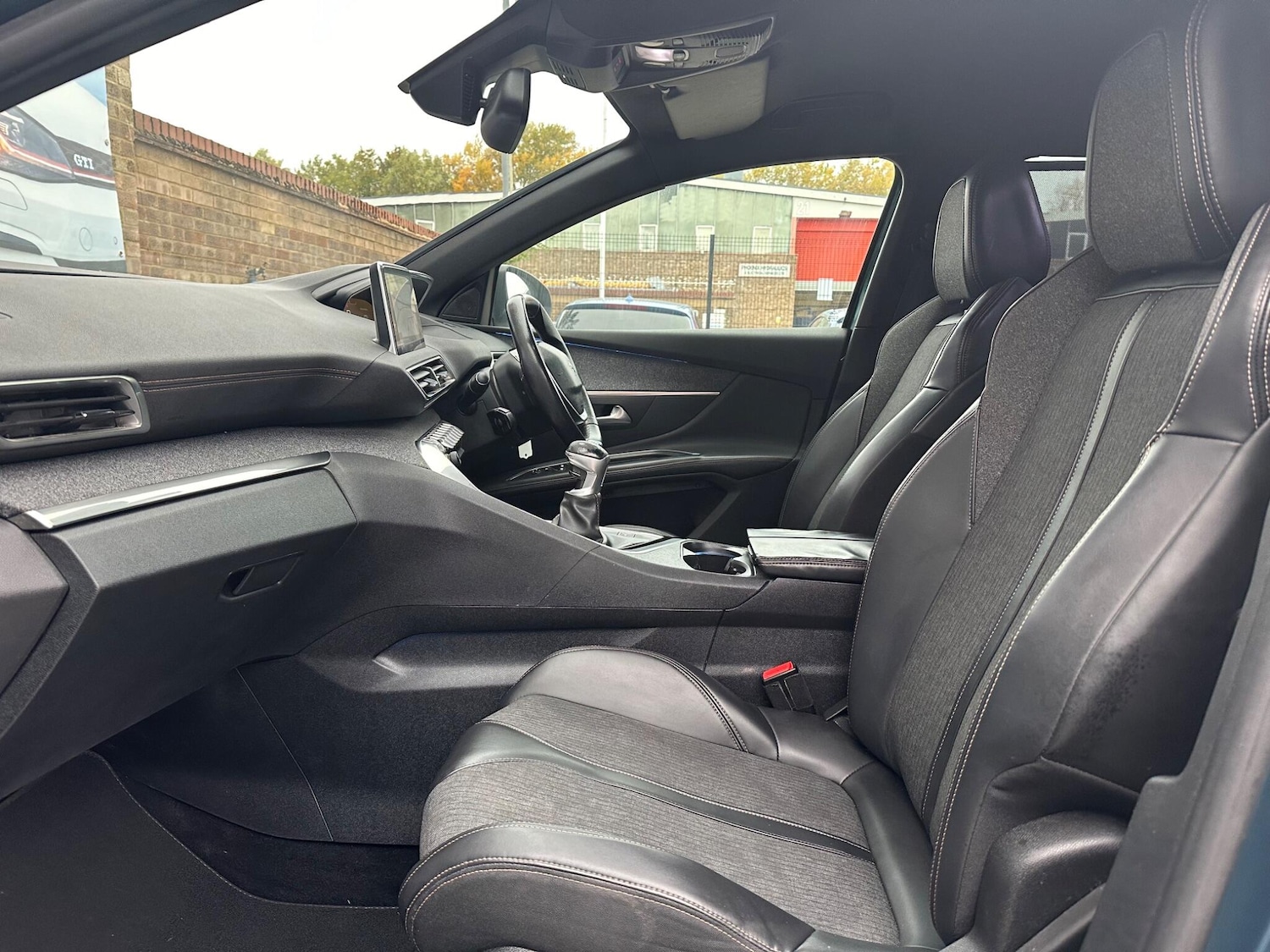 Used Peugeot 5008 2018 for sale - 76314309: Photo 44