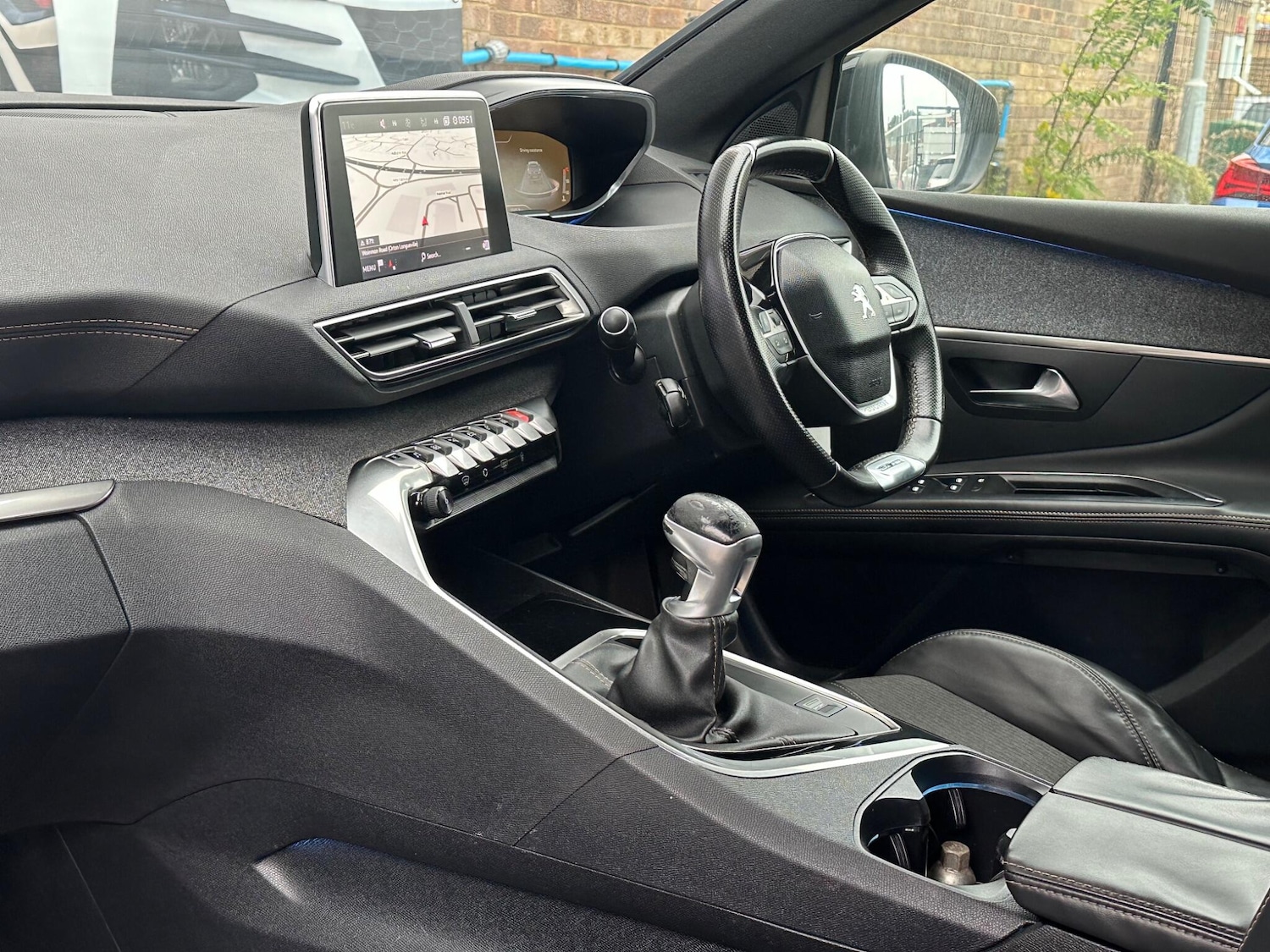 Used Peugeot 5008 2018 for sale - 76314309: Photo 45