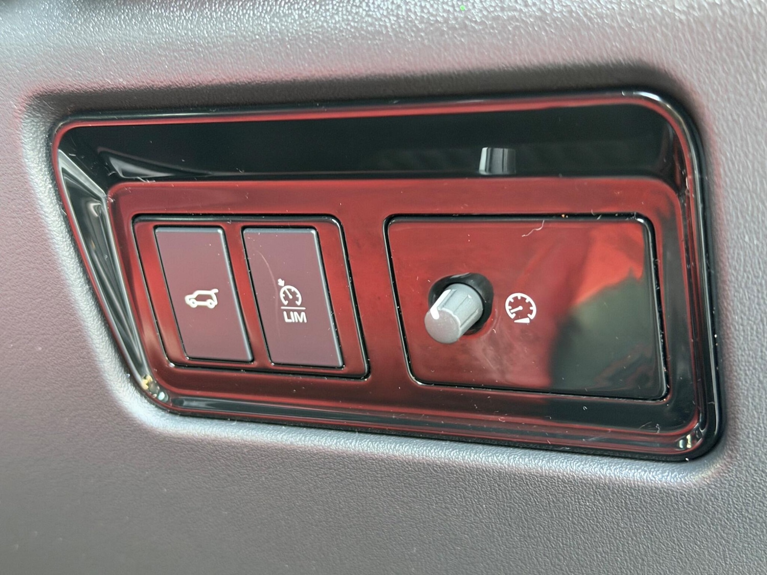 Used Jaguar F-Pace 2018 for sale - 77838958: Photo 25