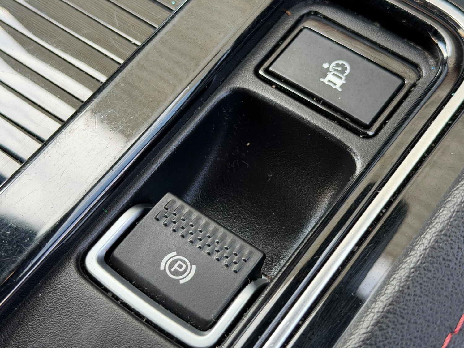 Used Jaguar F-Pace 2018 for sale - 77838958: Photo 43