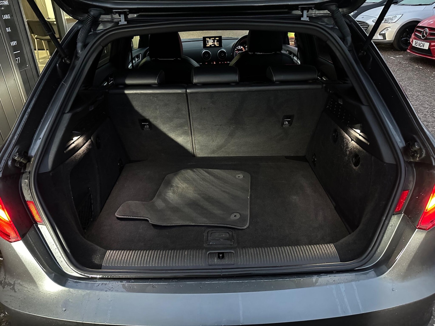 Used Audi A3 2015 for sale - 76551052: Photo 19