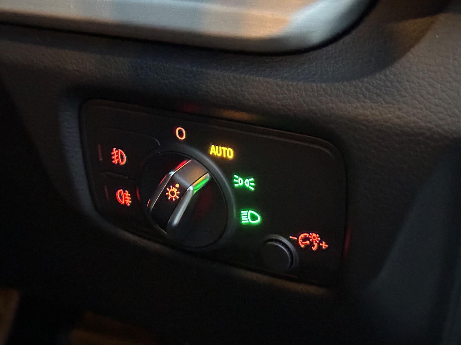 Used Audi A3 2015 for sale - 76551052: Photo 27