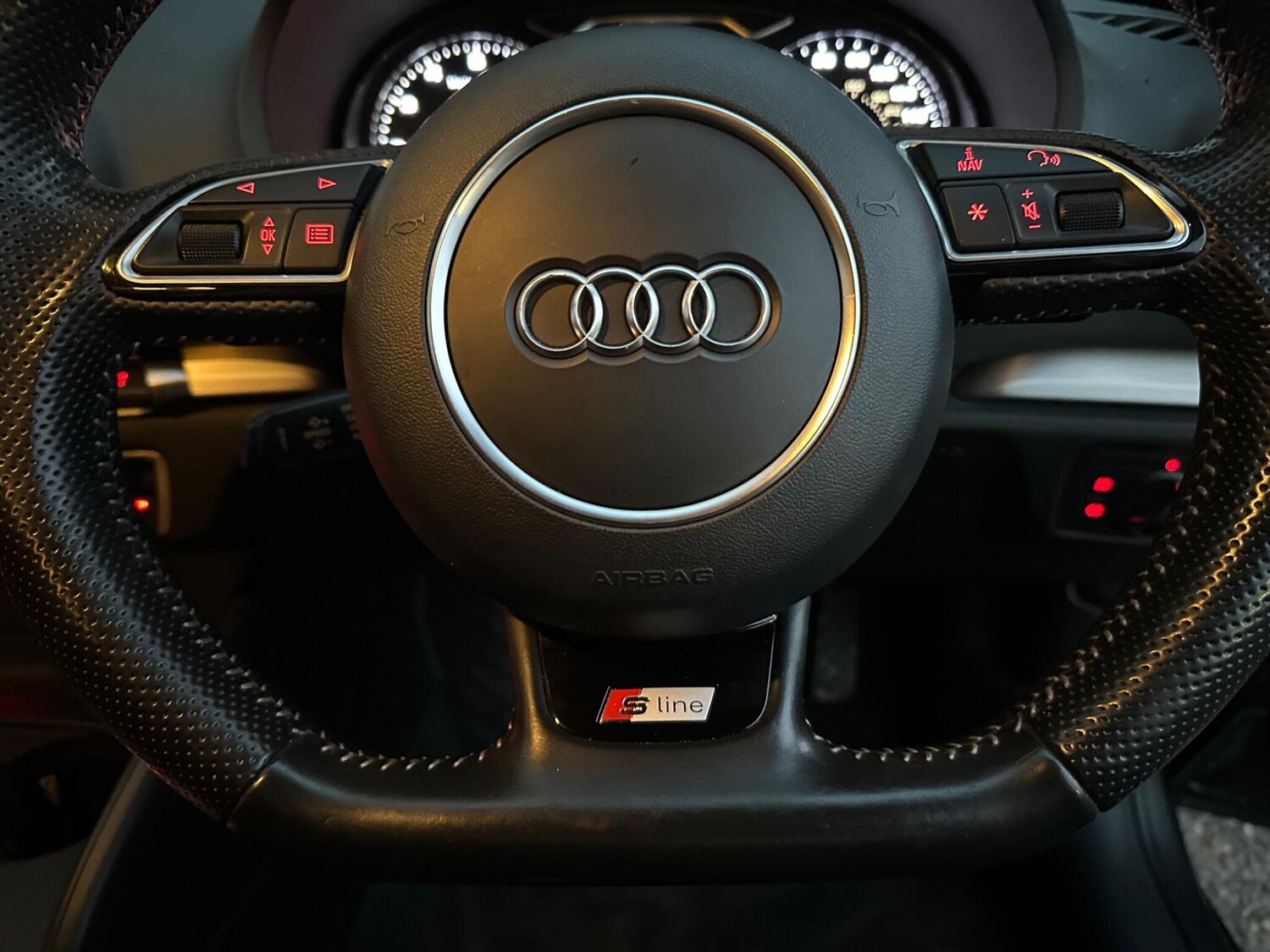 Used Audi A3 2015 for sale - 76551052: Photo 31