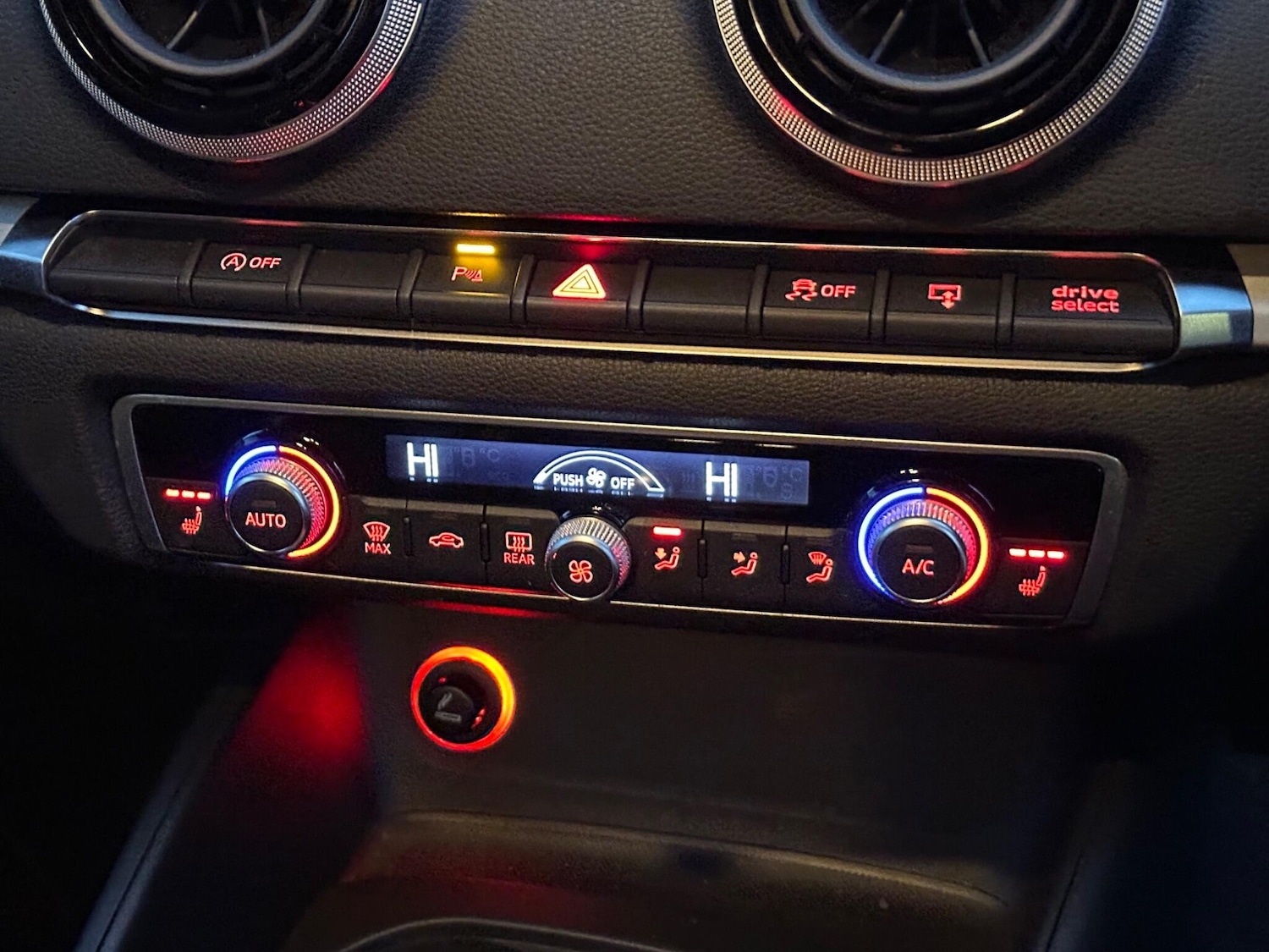 Used Audi A3 2015 for sale - 76551052: Photo 43