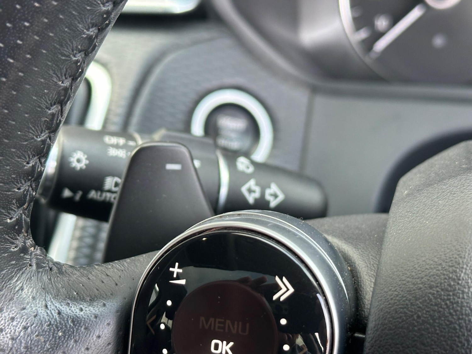 Used Land Rover Range Rover Velar 2018 for sale - 76528077: Photo 29