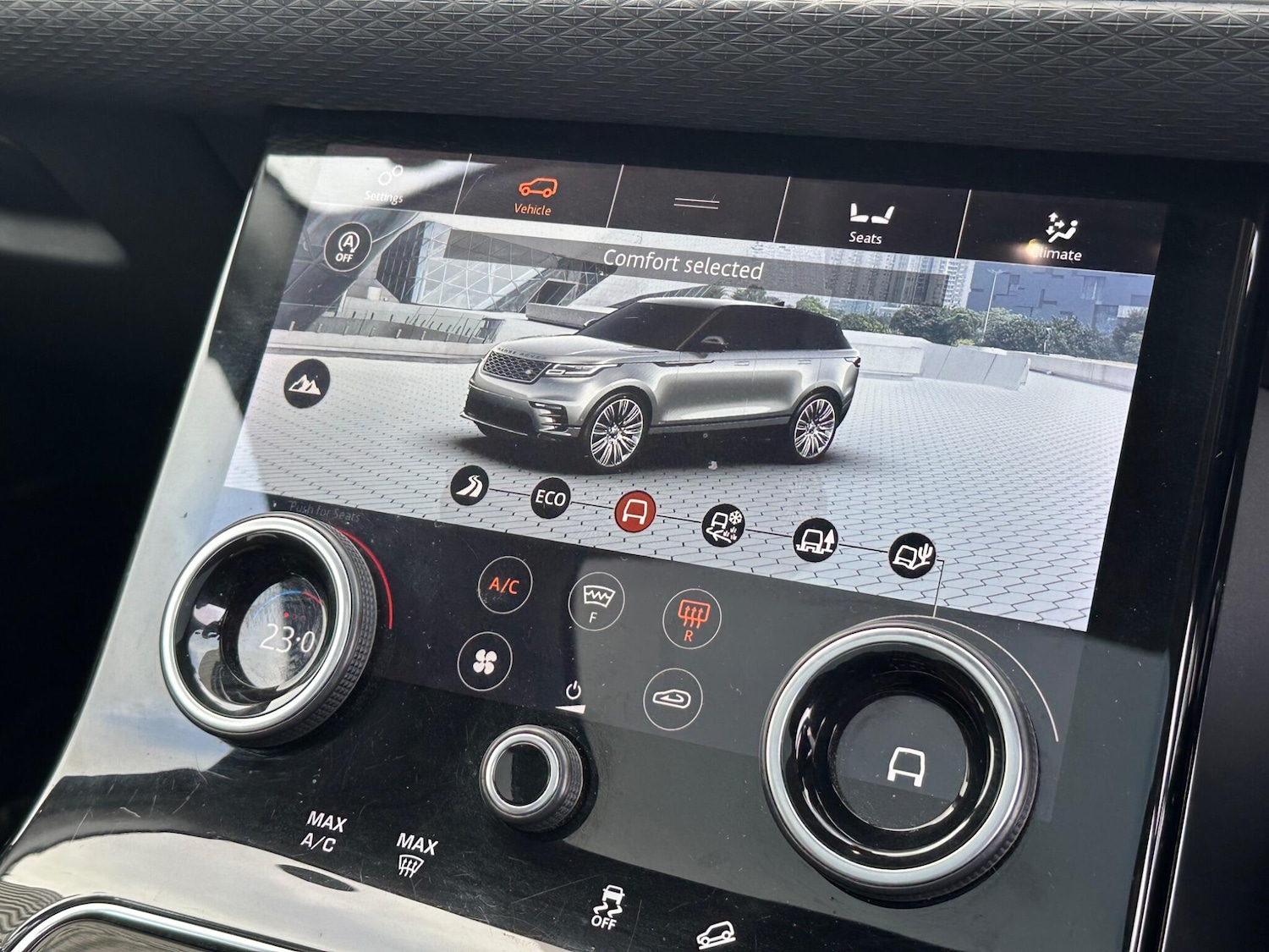 Used Land Rover Range Rover Velar 2018 for sale - 76528077: Photo 48