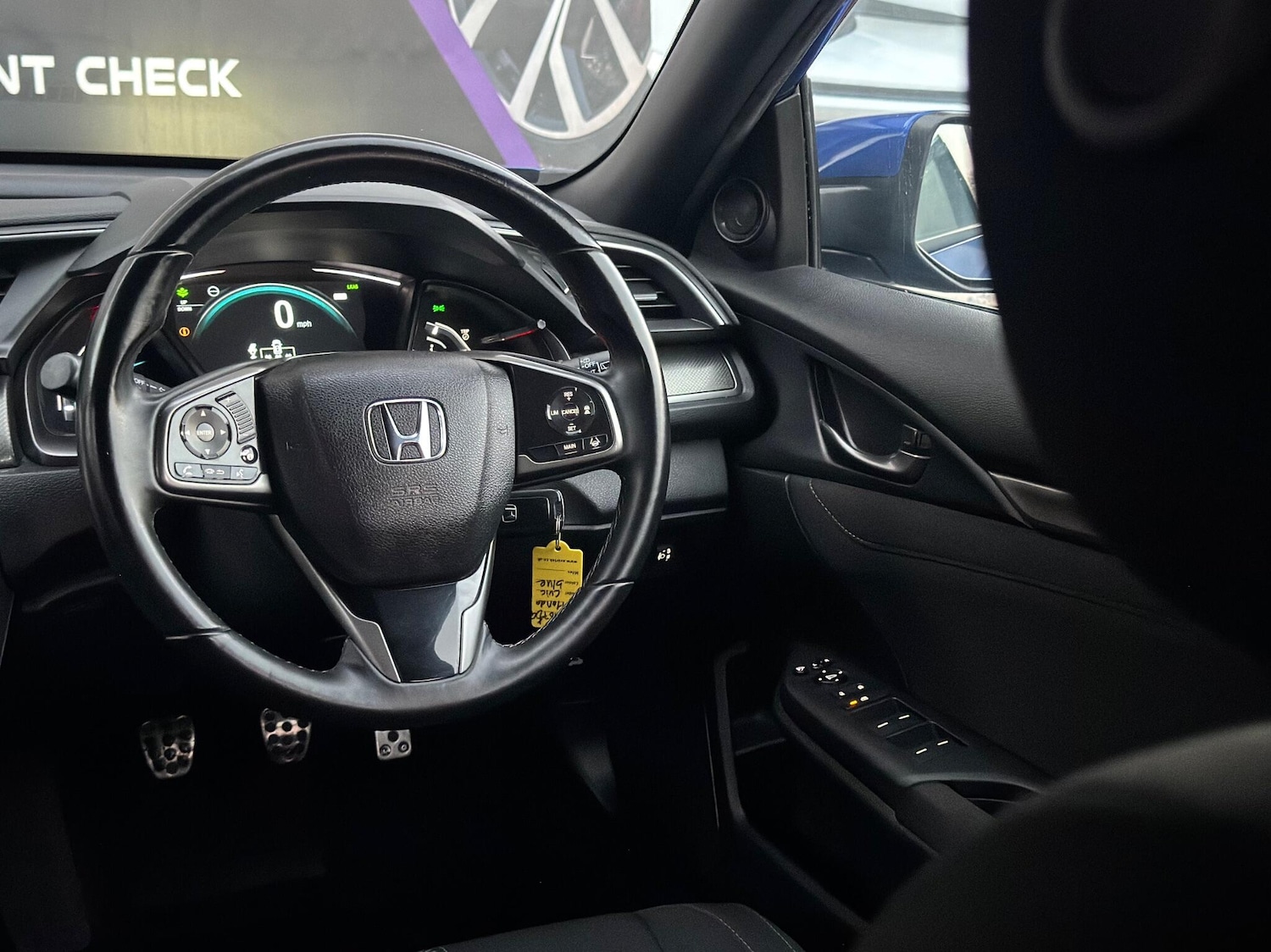 Used Honda Civic 2017 for sale - 77052492: Photo 11