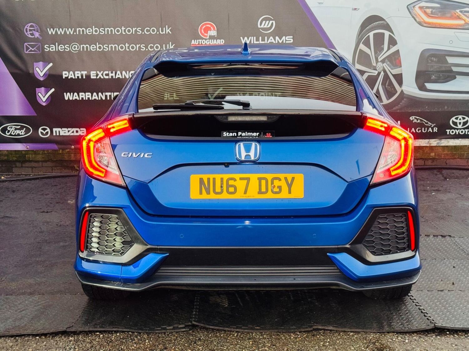 Used Honda Civic 2017 for sale - 77052492: Photo 17