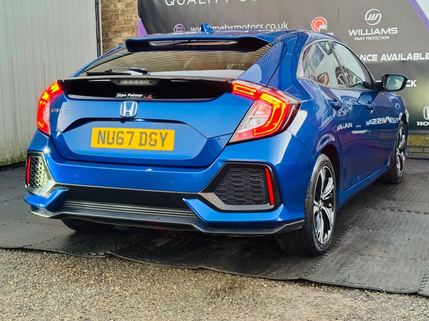 Used Honda Civic 2017 for sale - 77052492: Photo 21