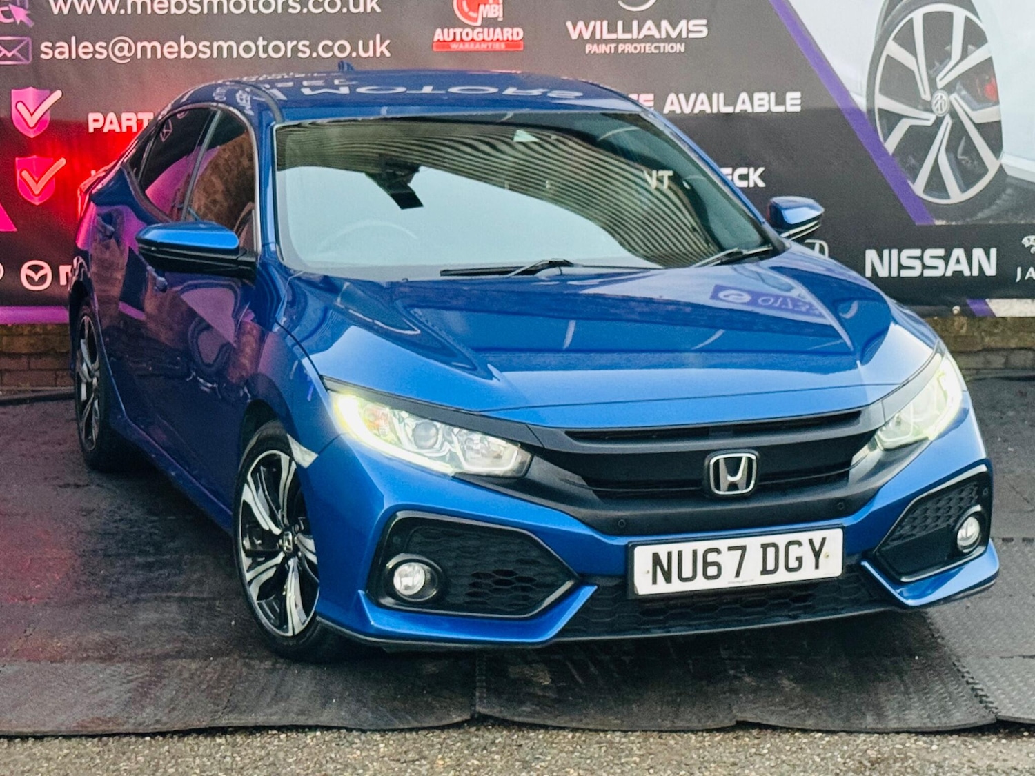 Used Honda Civic 2017 for sale - 77052492: Photo 3