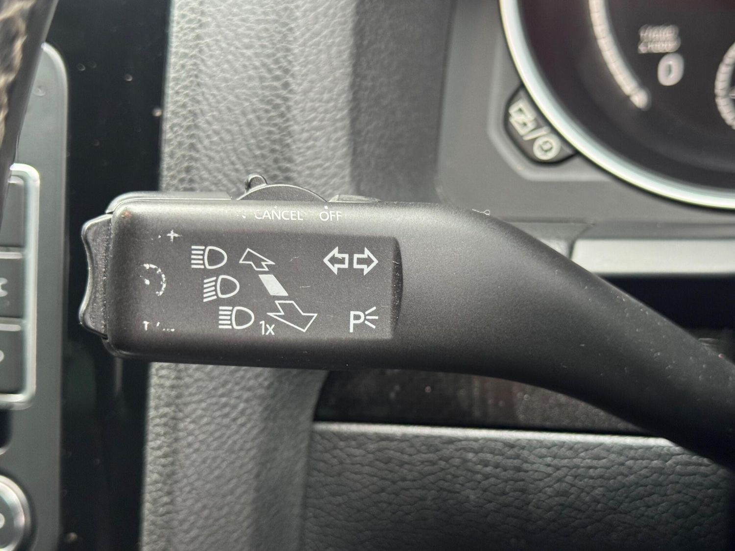 Used Volkswagen Scirocco 2015 for sale - 77386263: Photo 27