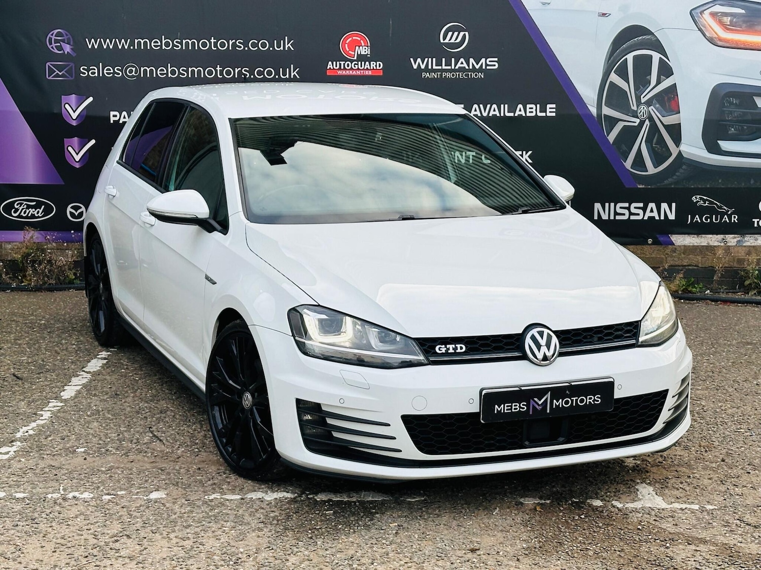 Used Volkswagen Golf 2017 for sale - 76042369: Photo 3