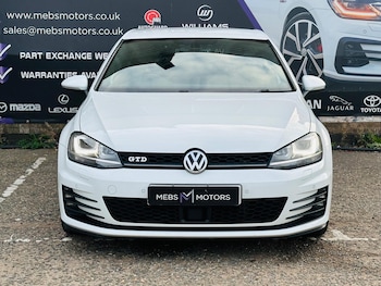 Used Volkswagen Golf 2017 for sale - 76042369: Photo
