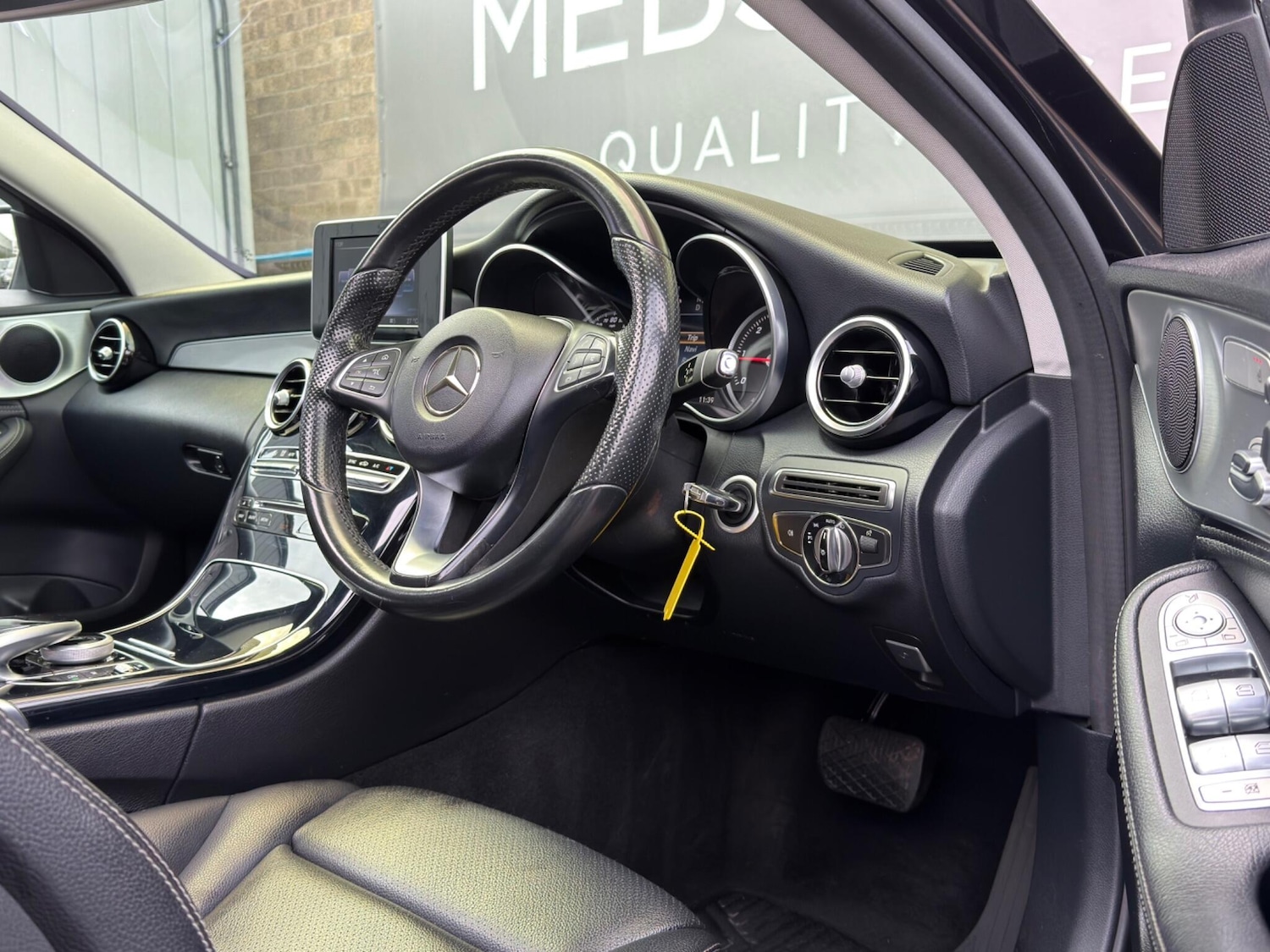 Used Mercedes-Benz C Class 2014 for sale - 77908418: Photo 12