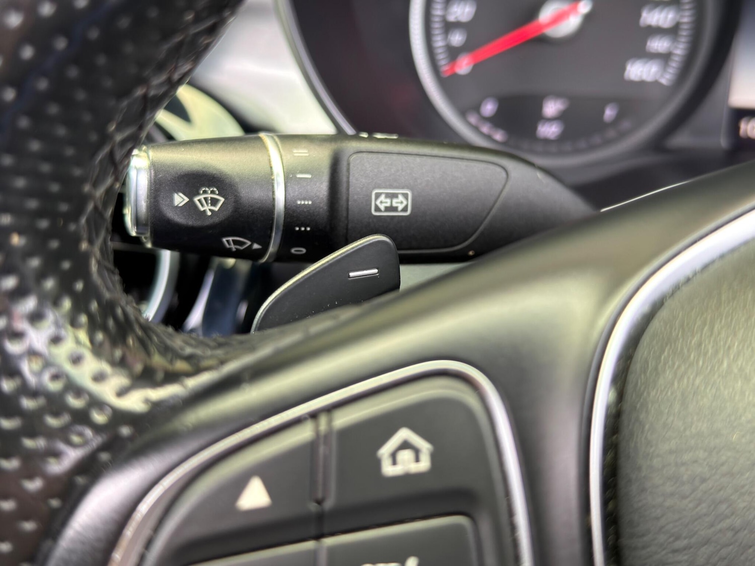 Used Mercedes-Benz C Class 2014 for sale - 77908418: Photo 33