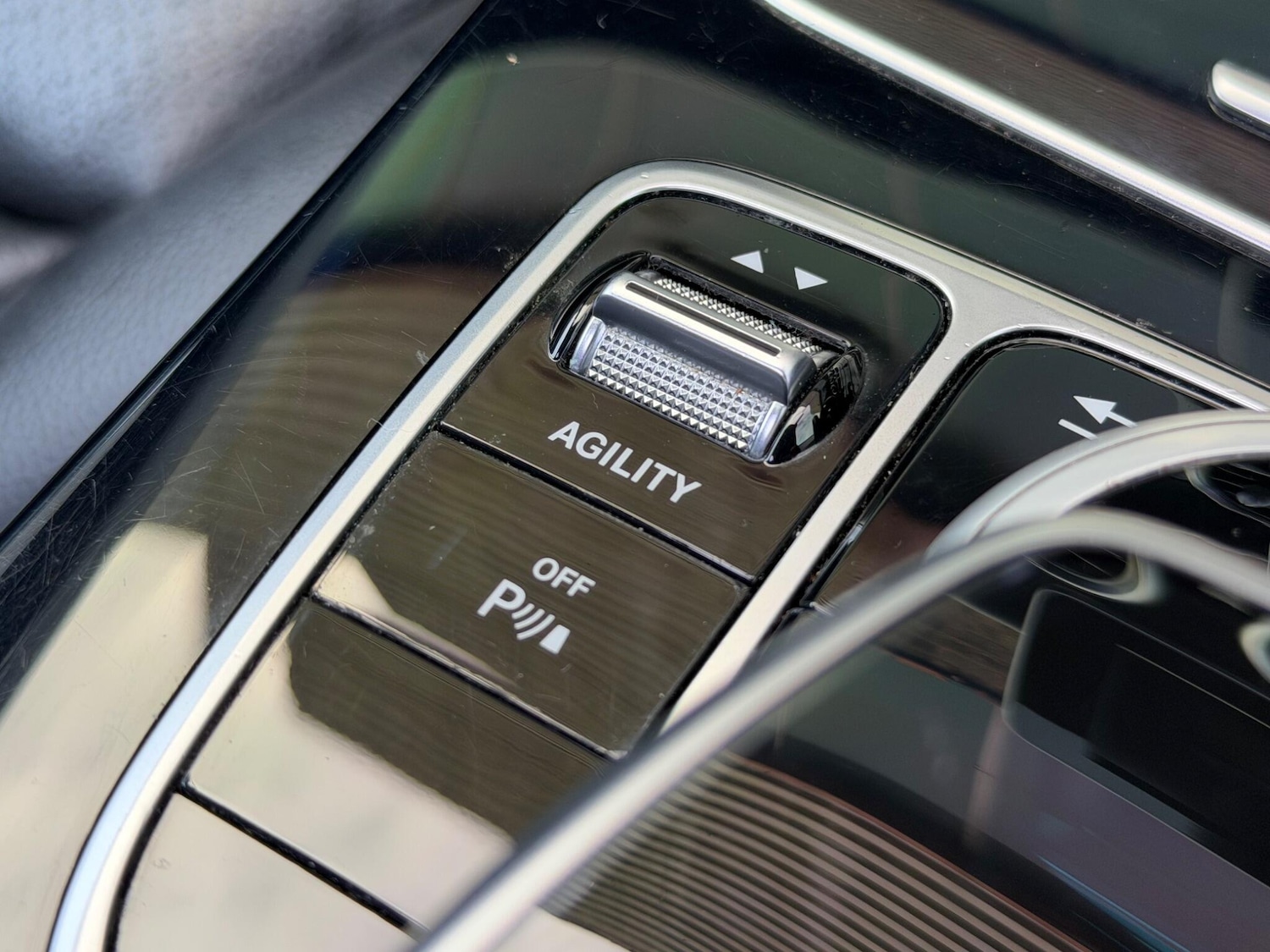 Used Mercedes-Benz C Class 2014 for sale - 77908418: Photo 46