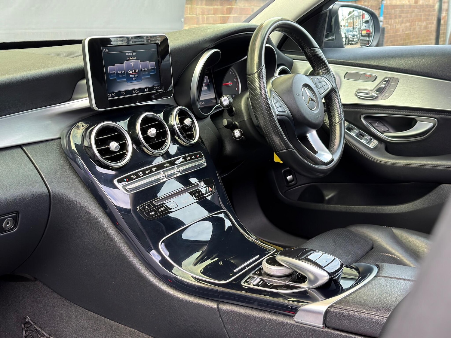 Used Mercedes-Benz C Class 2014 for sale - 77908418: Photo 51