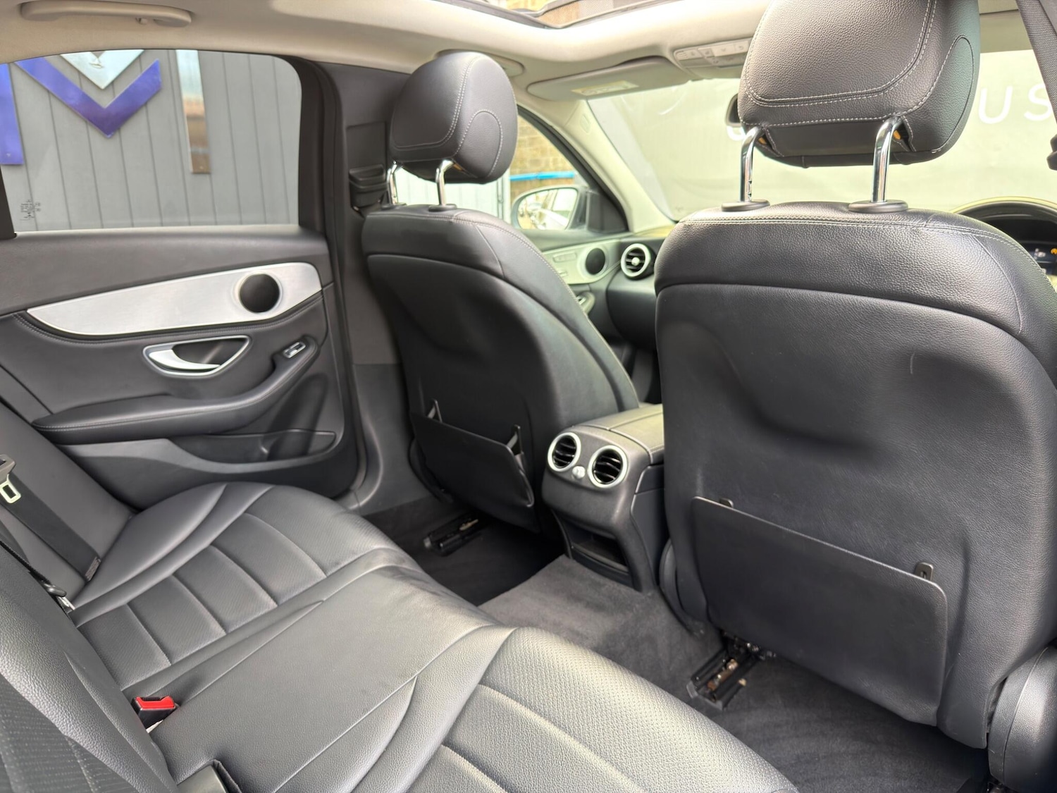 Used Mercedes-Benz C Class 2014 for sale - 77908418: Photo 53