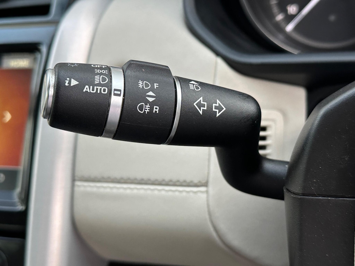 Used Land Rover Discovery for sale - 76753117: Photo 34