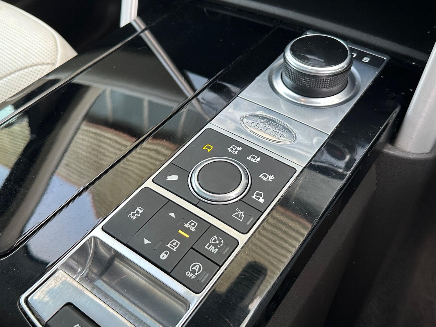 Used Land Rover Discovery for sale - 76753117: Photo 49