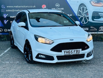 Used Ford Focus 2015 for sale - 76666496: Photo