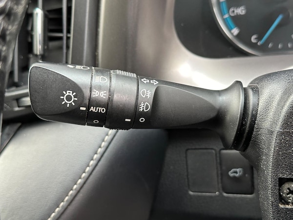 Used Toyota RAV4 2017 for sale - 76135917: Photo 26