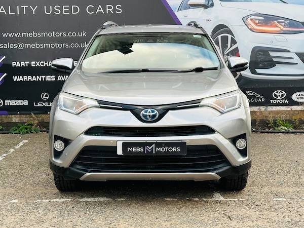 Used Toyota RAV4 2017 for sale - 76135917: Photo 4