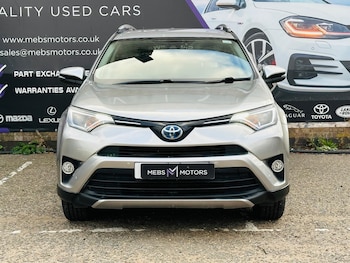 Used Toyota RAV4 2017 for sale - 76135917: Photo 4
