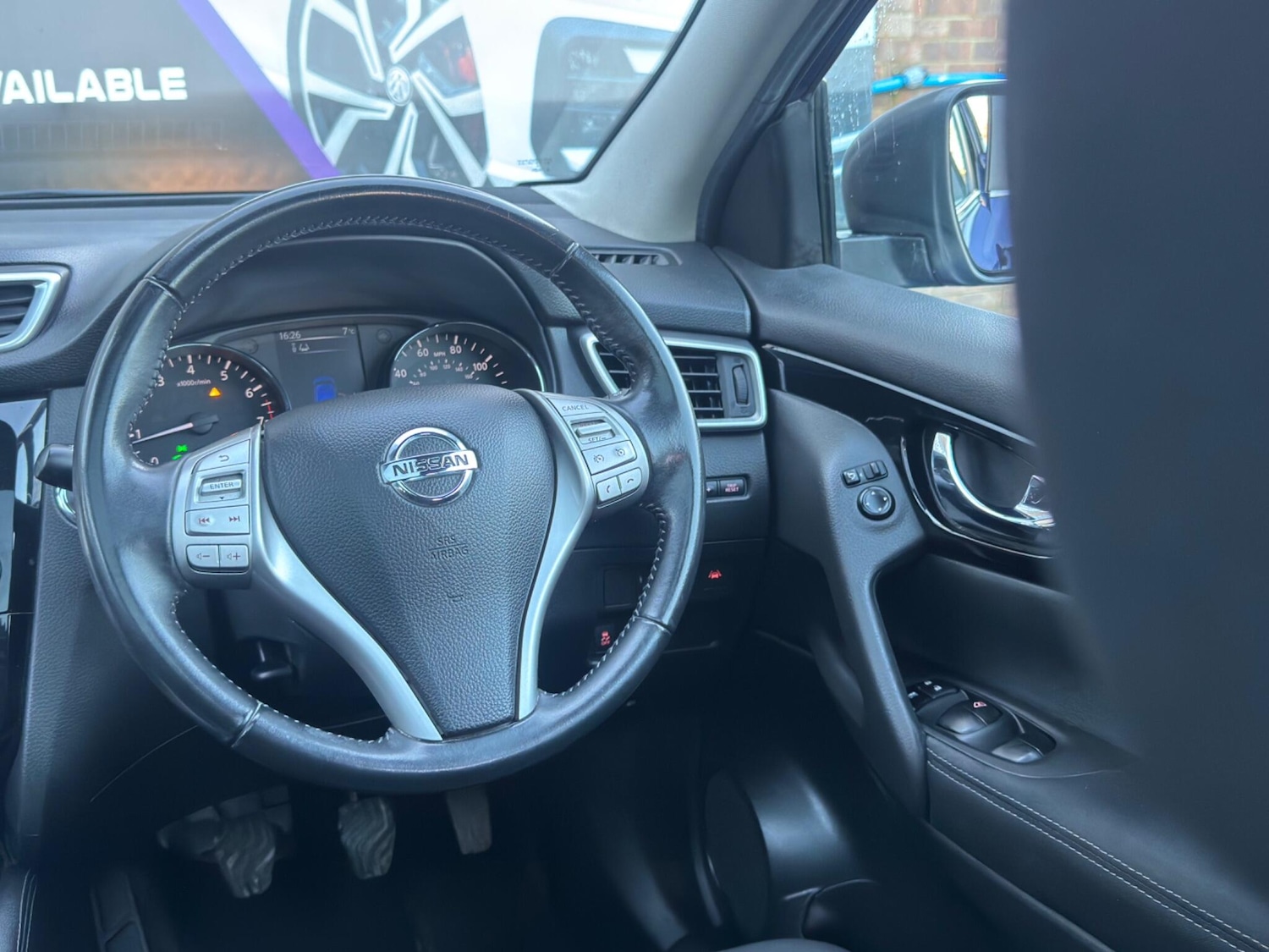 Used Nissan Qashqai 2017 for sale - 77440980: Photo 14