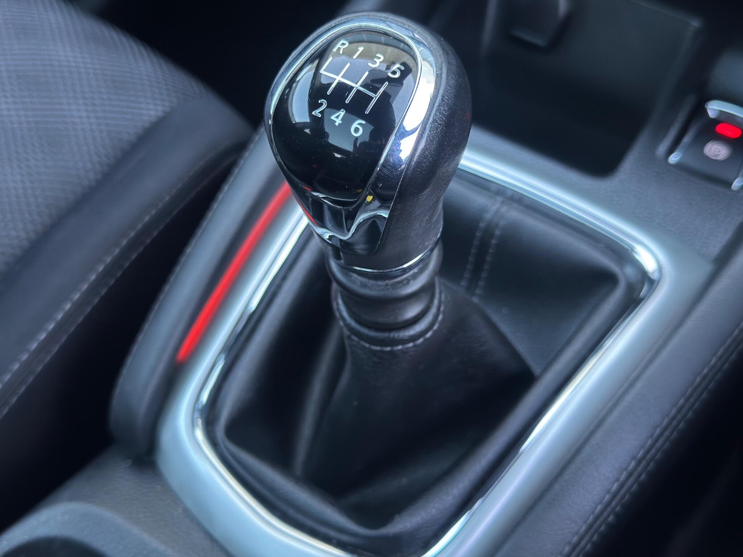 Used Nissan Qashqai 2017 for sale - 77440980: Photo 43