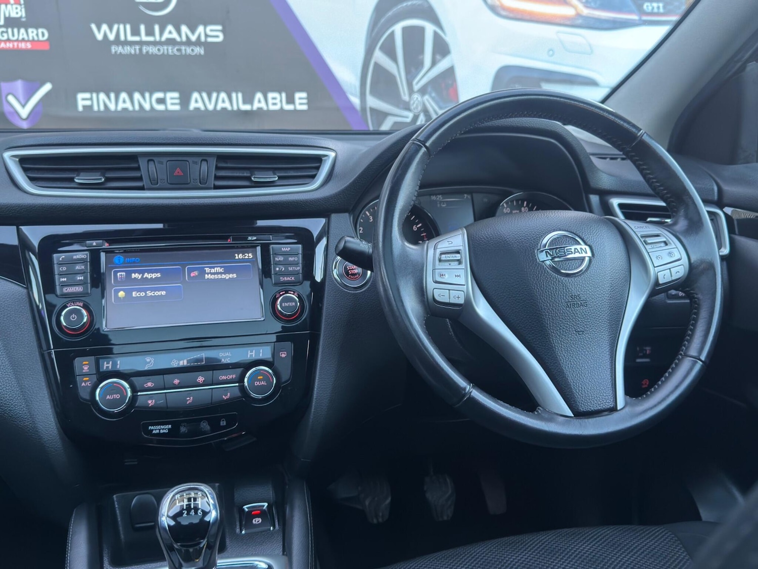 Used Nissan Qashqai 2017 for sale - 77440980: Photo 44