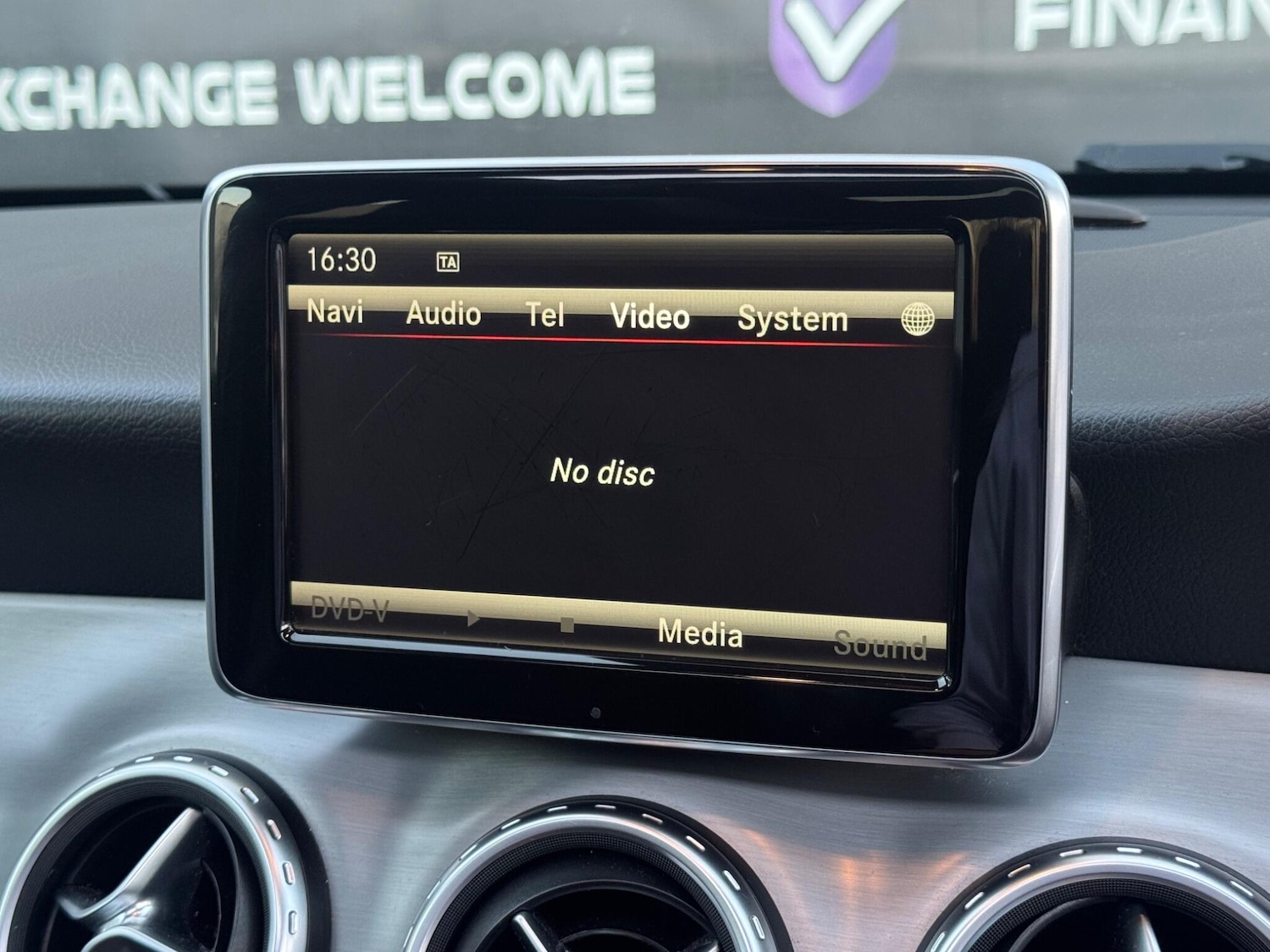 Used Mercedes-Benz GLA 2015 for sale - 77052532: Photo 43