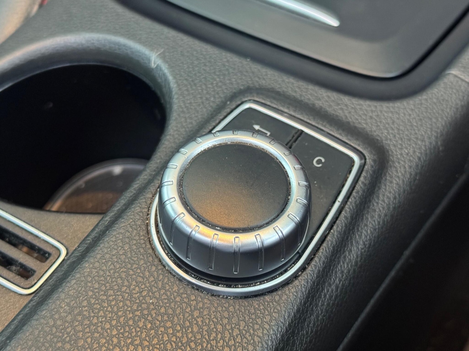 Used Mercedes-Benz GLA 2015 for sale - 77052532: Photo 47