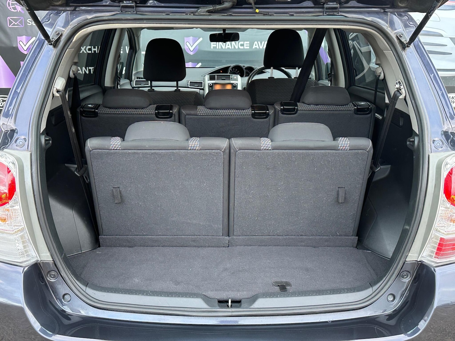 Used Toyota Verso 2015 for sale - 76020546: Photo 15