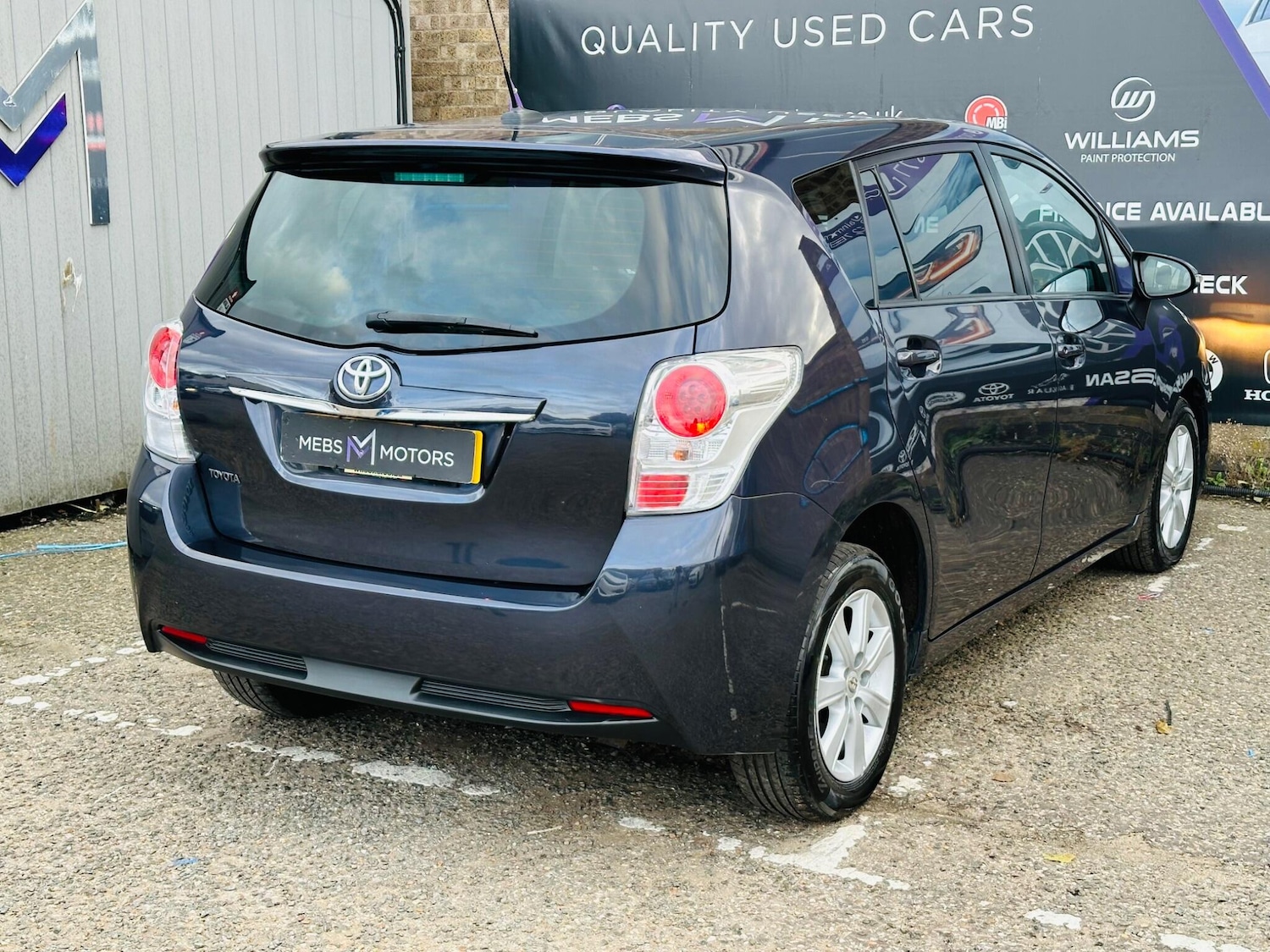 Used Toyota Verso 2015 for sale - 76020546: Photo 16