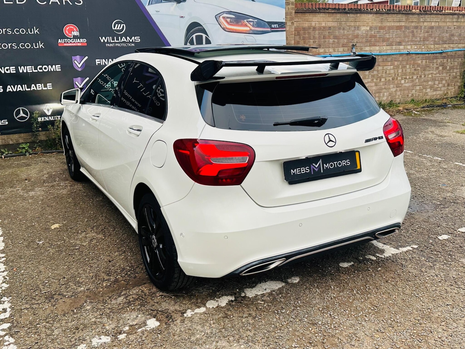 Used Mercedes-Benz A-Class 2015 for sale - 76456955: Photo 17