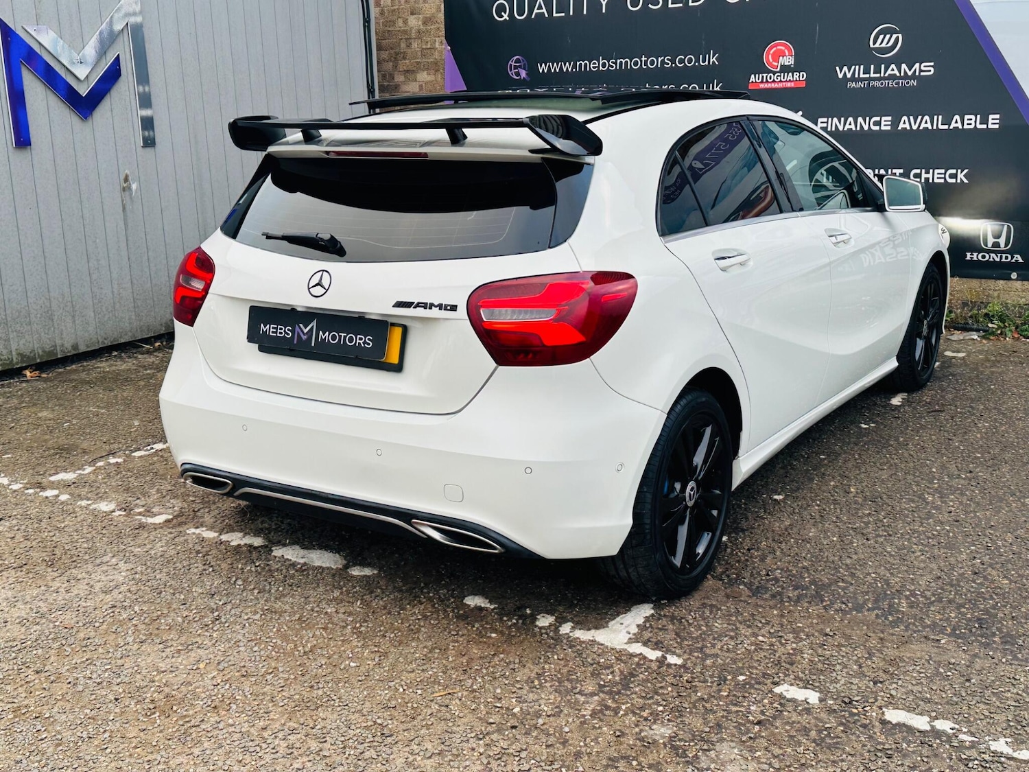 Used Mercedes-Benz A-Class 2015 for sale - 76456955: Photo 20