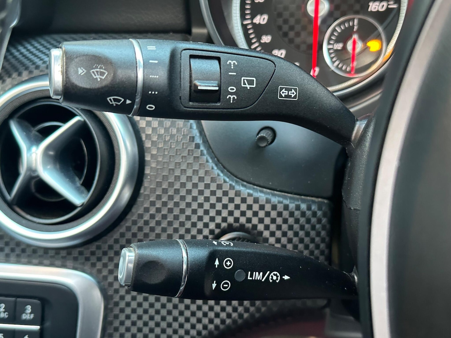 Used Mercedes-Benz A-Class 2015 for sale - 76456955: Photo 28