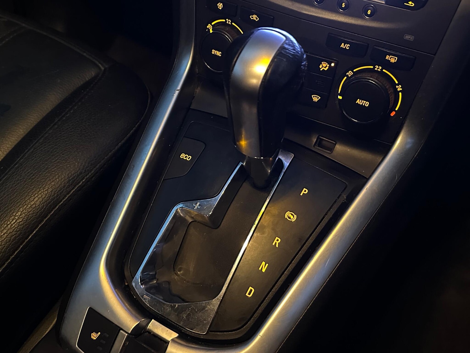 Used Vauxhall Antara 2015 for sale - 76592003: Photo 38