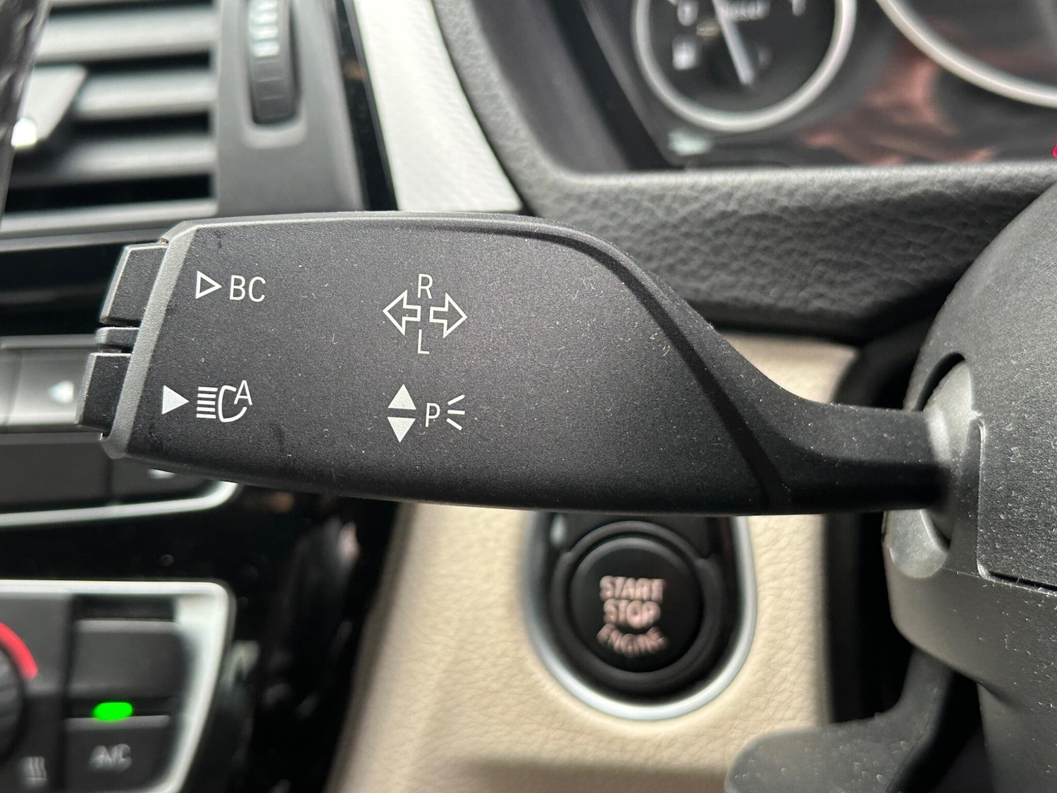 Used BMW 3 Series 2019 for sale - 76456901: Photo 17