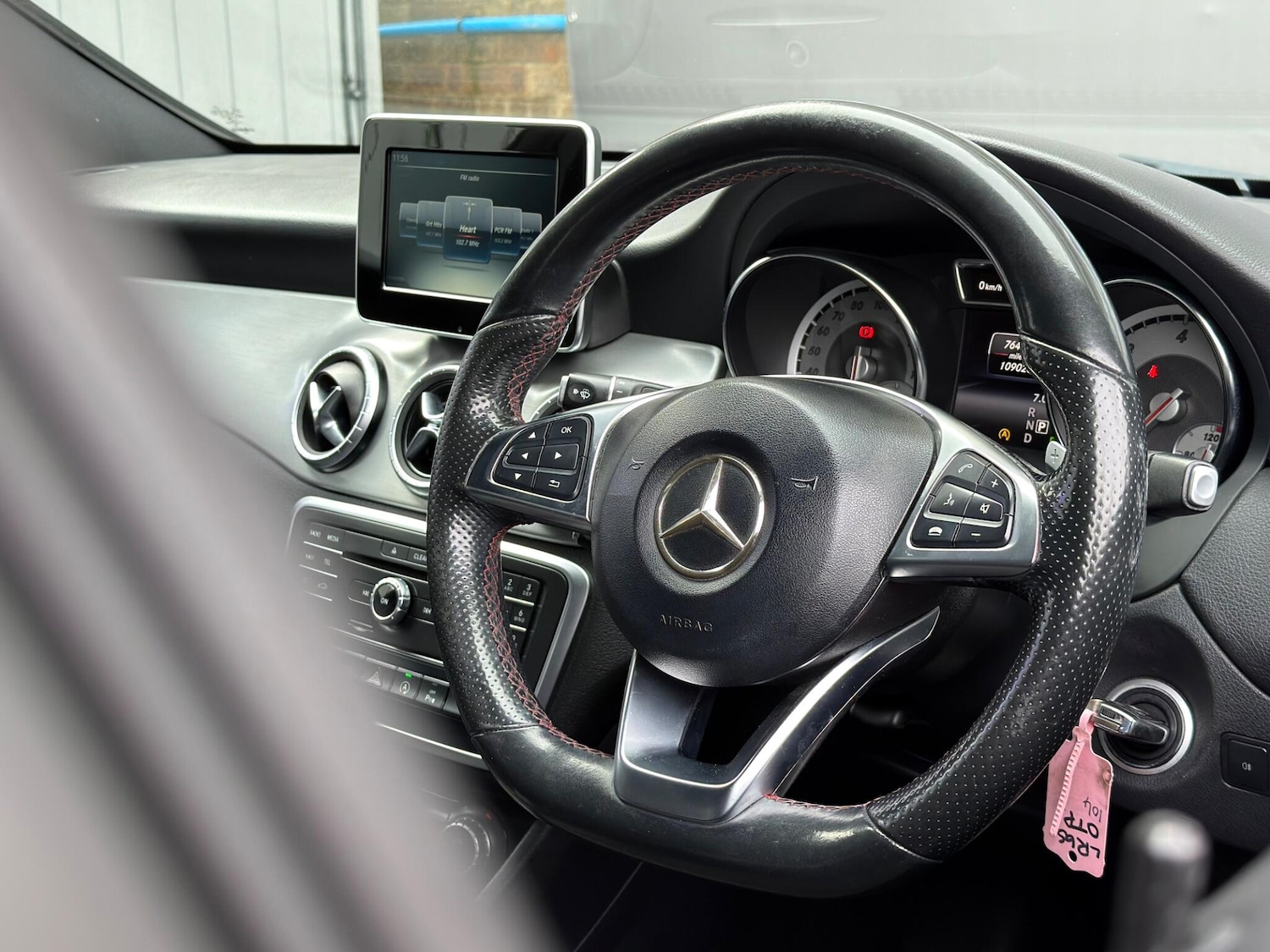 Used Mercedes-Benz CLA 2015 for sale - 77598958: Photo 11