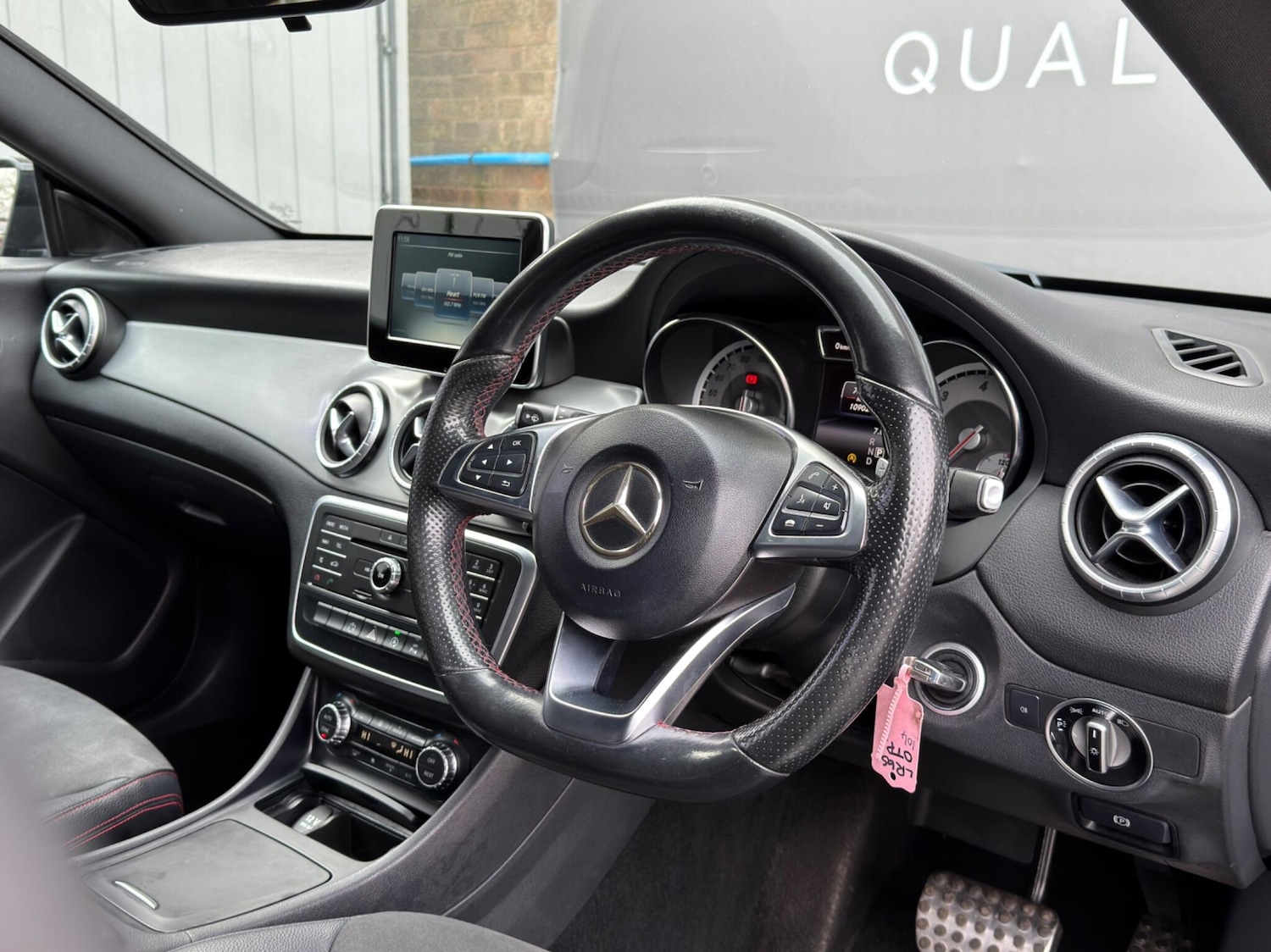 Used Mercedes-Benz CLA 2015 for sale - 77598958: Photo 26