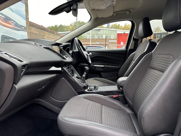 Used Ford Kuga 2017 for sale - 76315065: Photo 40