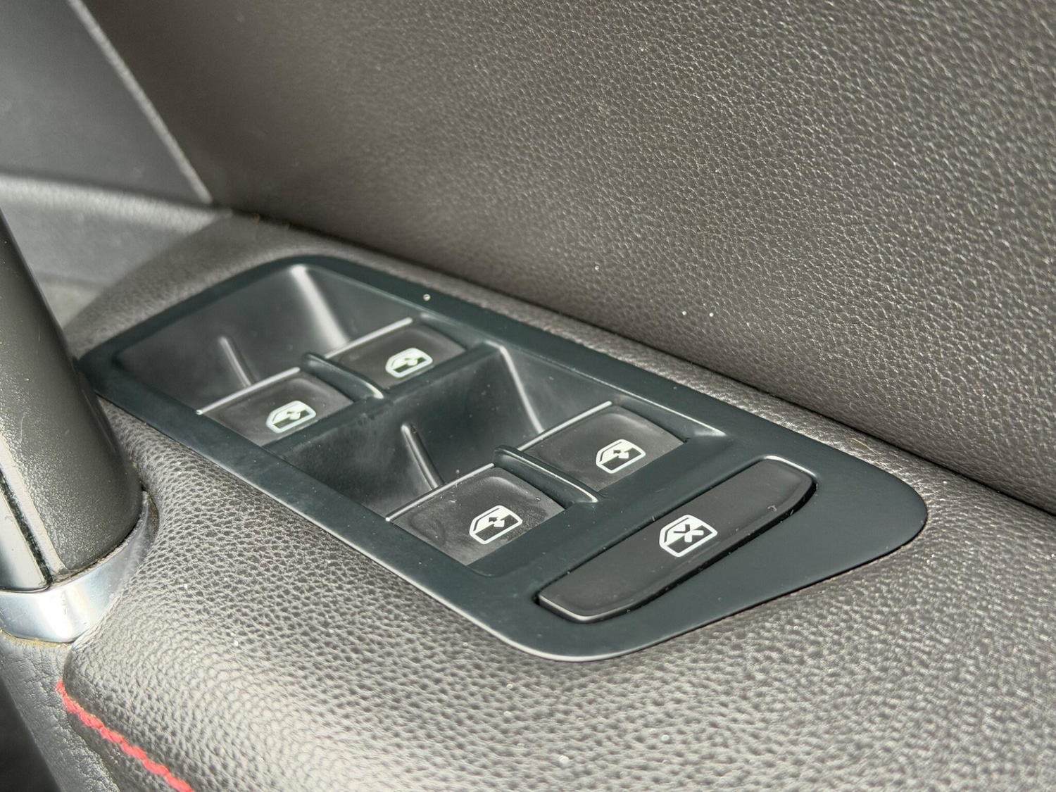 Used Volkswagen Golf for sale - 77598296: Photo 25