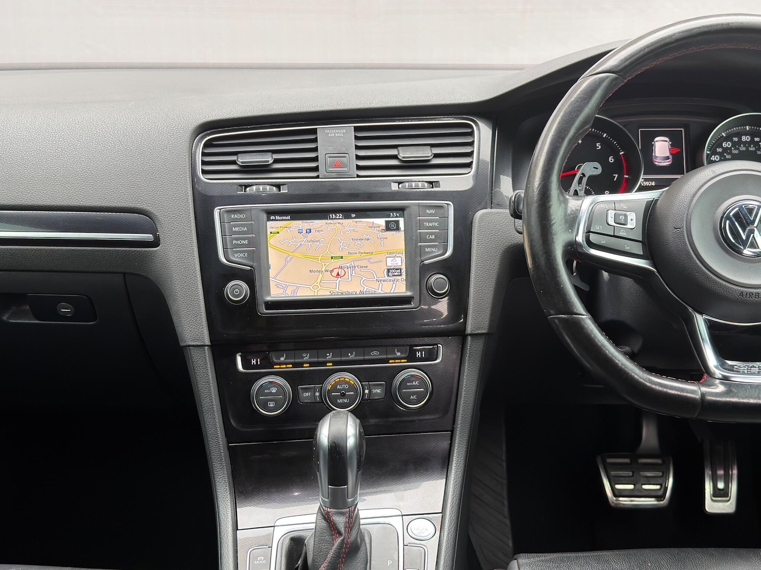 Used Volkswagen Golf for sale - 77598296: Photo 33